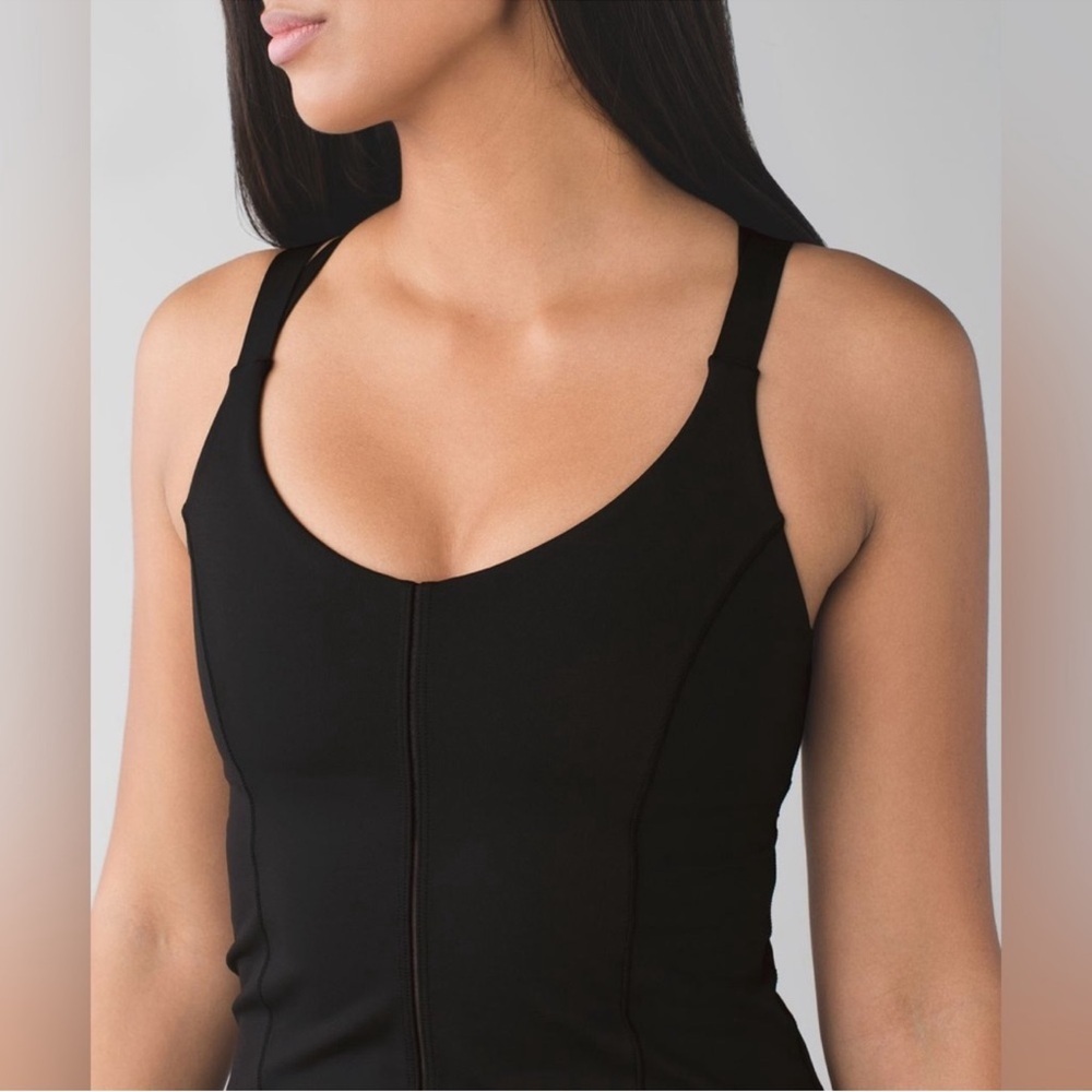 Lululemon hot top street tank SZ 4 - Picture 5 of 11